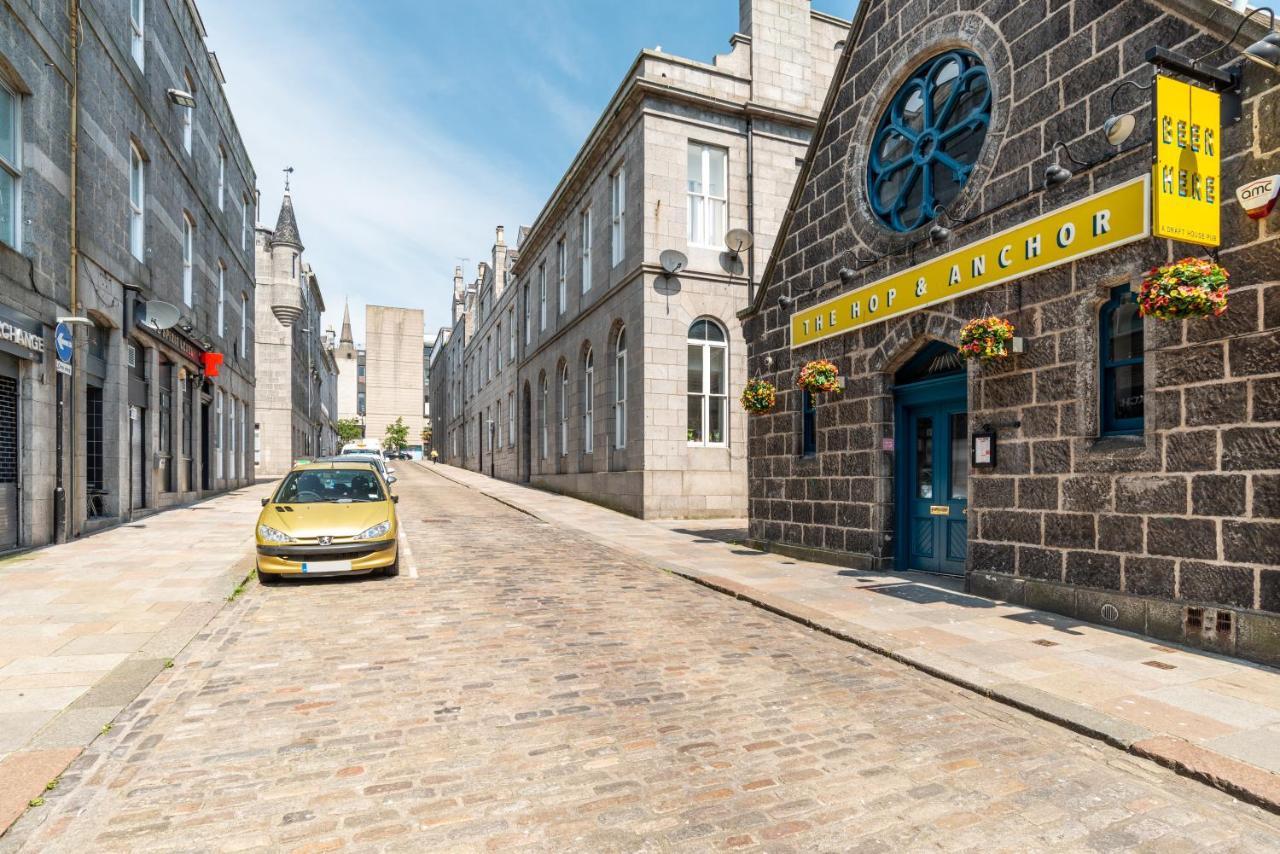 Historic Location, Private Parking, Ground Floor Luxury Flat Leilighet Aberdeen Eksteriør bilde